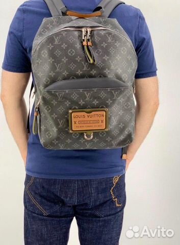 Новый мужской рюкзак из кожи Louis Vuitton Новый мужской рюкзак из кожи Louis Vuitton