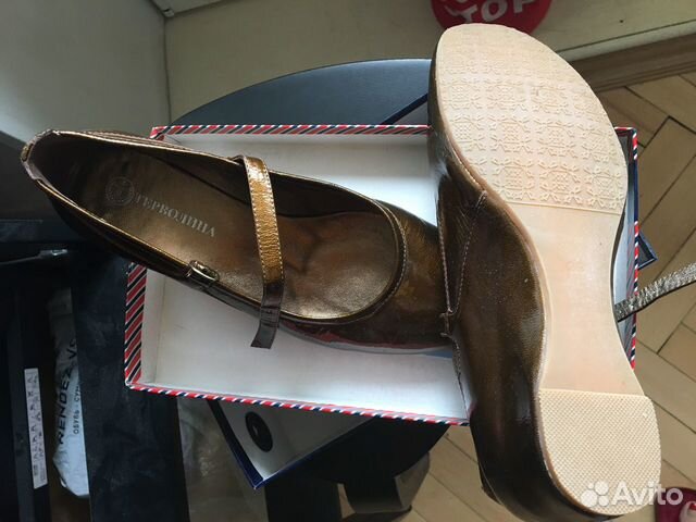 Новые кожа Туфли Терволина, 39, лак, танкетка Новые кожа Туфли Терволина, 39, лак, танкетка