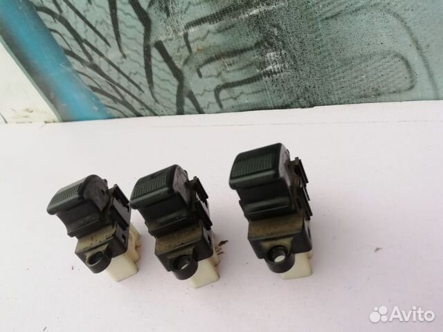 Кнопи стеклоподъемника Mazda 6 (GG) 2002-2007