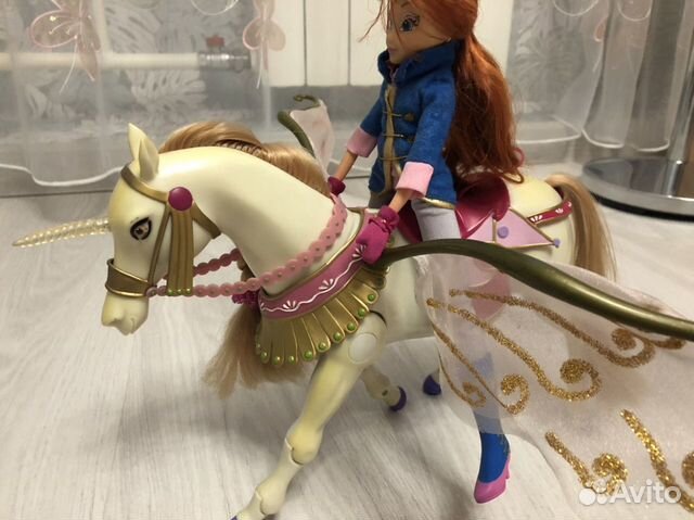 Кукла Winx Блум и единорог Пег Кукла Winx Блум и единорог Пег