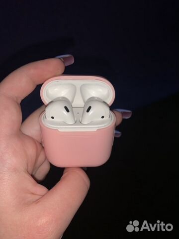 Беспроводные наушники airpods 1 Беспроводные наушники airpods 1