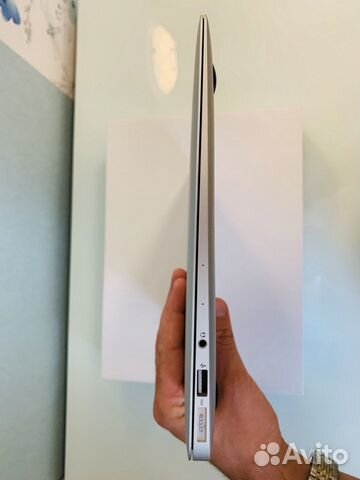 MacBook Air 2017 (на гарантии)