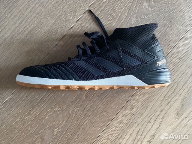 Бутсы Adidas predator 19,сороконожки