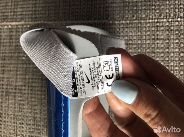 Футбольные щитки Nike+гетры Adidas новые Футбольные щитки Nike+гетры Adidas новые
