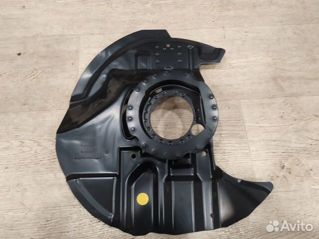 Защитный кожух Л BMW e46 e85 e86 3.0 Защитный кожух Л BMW e46 e85 e86 3.0