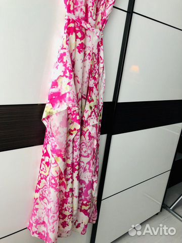 Дизайнерское шелковое платье Vivienne Westwood Дизайнерское шелковое платье Vivienne Westwood