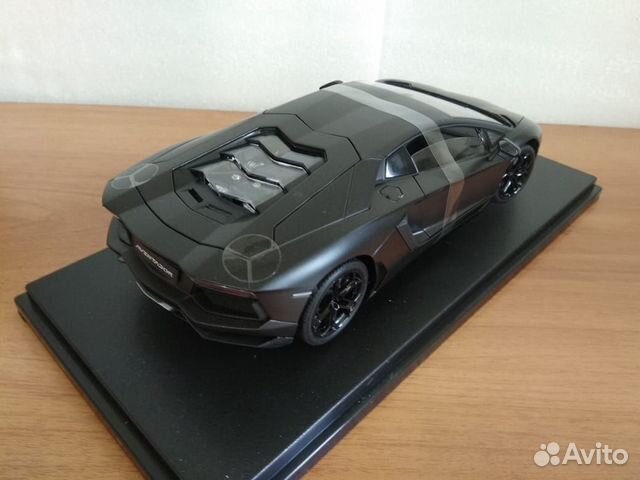2011 Lamborghini Aventador LP 700-4 1/18 Nexx/Well 2011 Lamborghini Aventador LP 700-4 1/18 Nexx/Well
