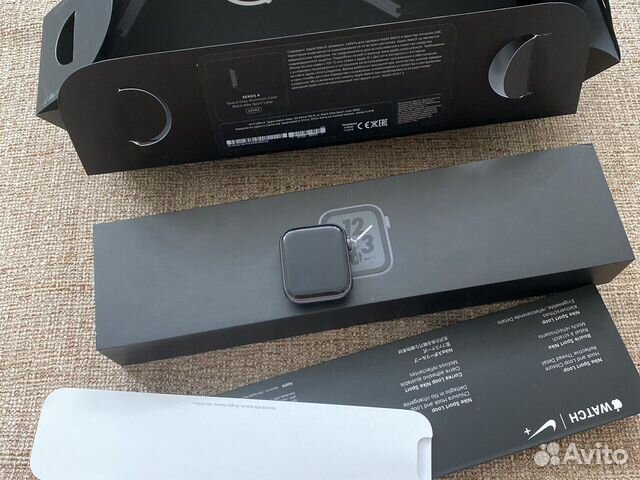 Apple Watch series 4 44mm Nike