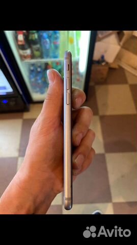 Телефон iPhone Телефон iPhone