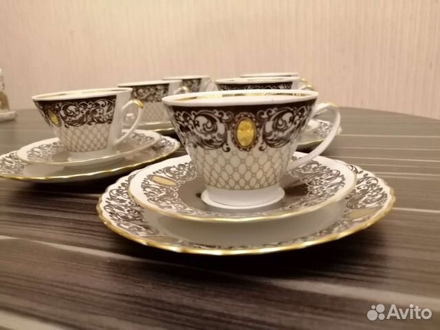 Кофейный набор из фарфора с позолотой