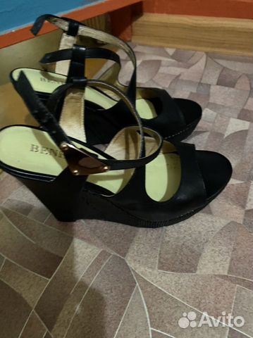Босоножки натуральная кожа 39 размер