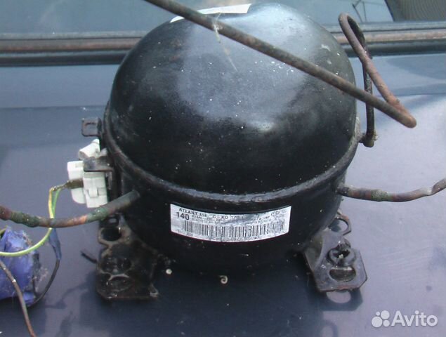 Холодильник атлант на з/ч