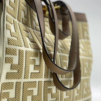 Сумка Fendi