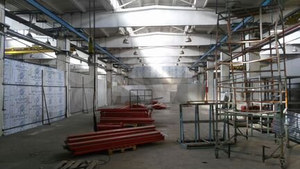 Производственное помещение с кран балкой, 500 м²