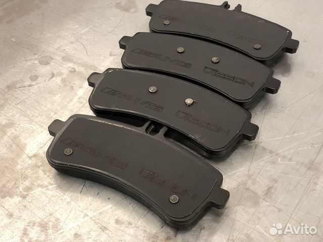 Задние тормозные колодки S63 AMG W222