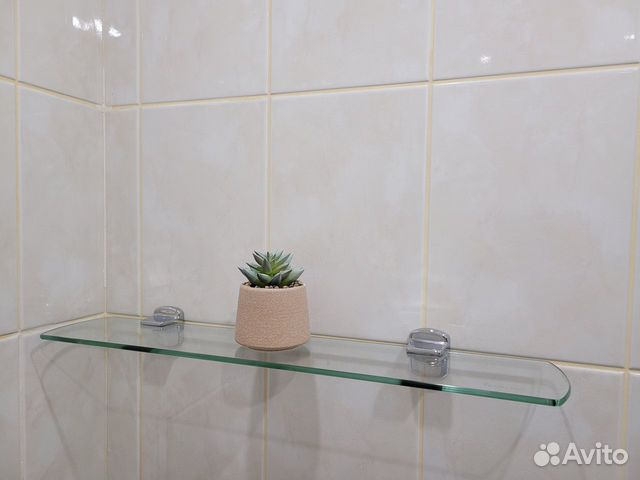 Полка стеклянная smedbo с держателями