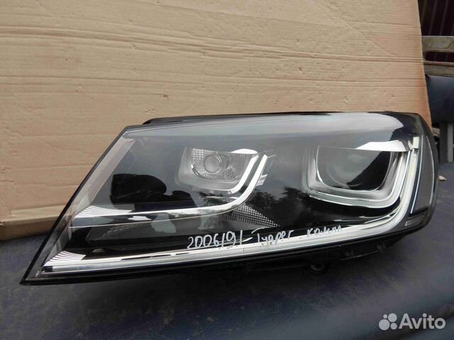 Фара левая Volkswagen Touareg 2 поколение рестайли
