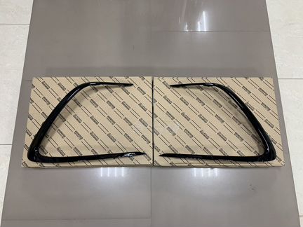 Toyota Camry V75 молдинг