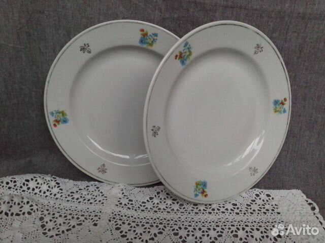 Фарфоровые вазы,салатники,тарелки гдр и СССР