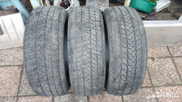Roadstone Winguard Ice SUV 215/65 R16