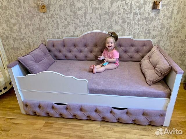 Детская кровать для девочки с доп. спальным местом