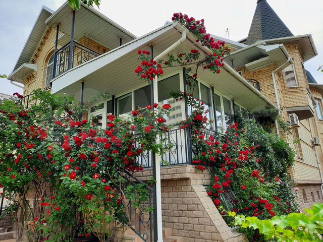 Комната 15 м² в 5-к., 1/3 эт.