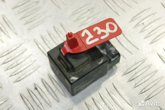 Реле Yamaha FZR400RR