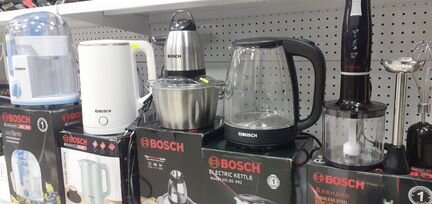 Электрический чайник Bosh с подсветкой воды 2.2л