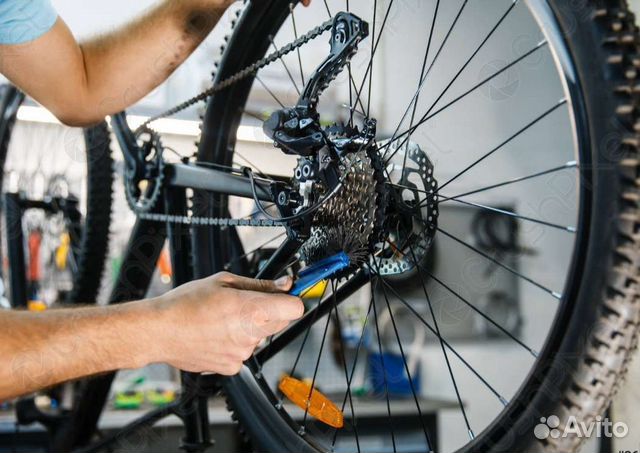 Мастер по ремонту велосипедов