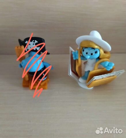 Игрушки из киндера 2022 смурфики