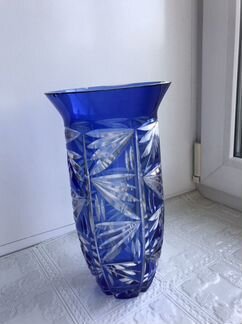 Ваза для цветов хрустальная