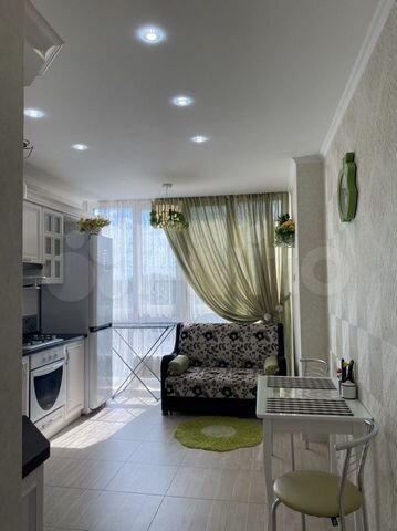 1-к. квартира, 42 м², 4/9 эт.