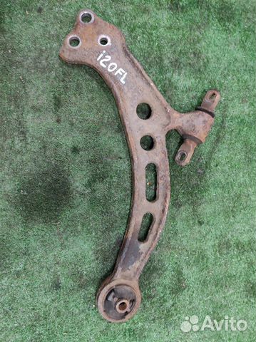 Рычаг передний левый нижний Lexus RX300 (MCU15) 2