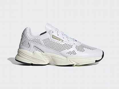 white adidas falcon