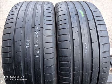 Pirelli P Zero PZ4 255/40 R21