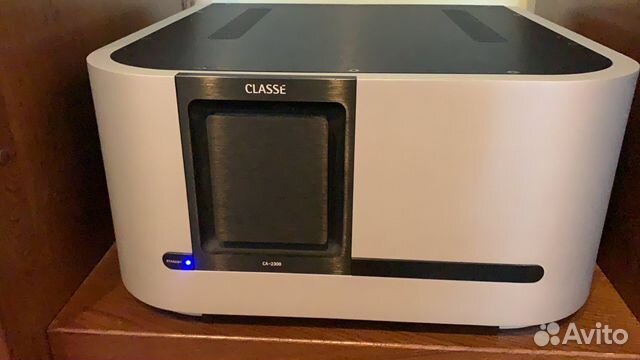 Топовые мощник Classe CA-2300 и пред Classe CP-700