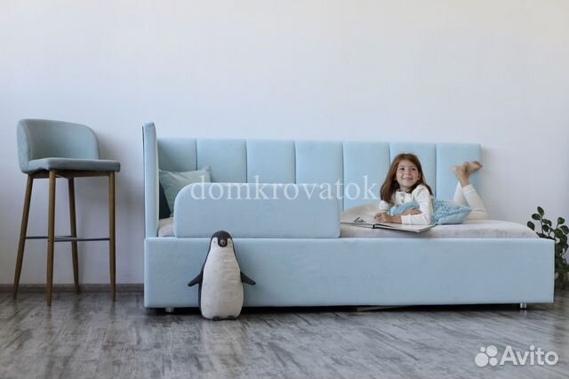 Детская мягкая кровать - диван Квадра