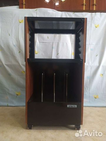 Стойка для аппаратуры 