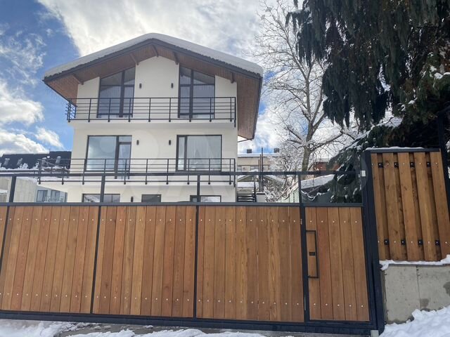 1-к. квартира, 33 м², 1/3 эт.