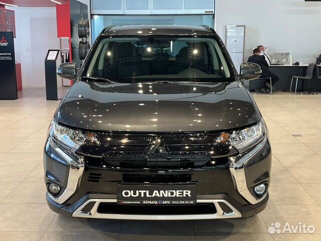 Mitsubishi Outlander 2.0 CVT, 2022