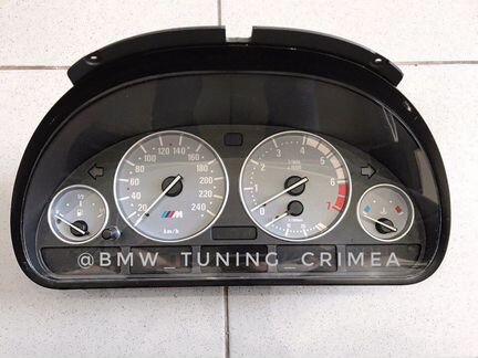 Кольца в приборную панель бмв