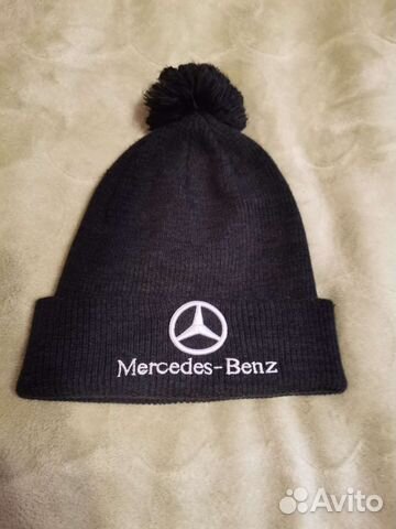 Шапка Mercedes-Benz