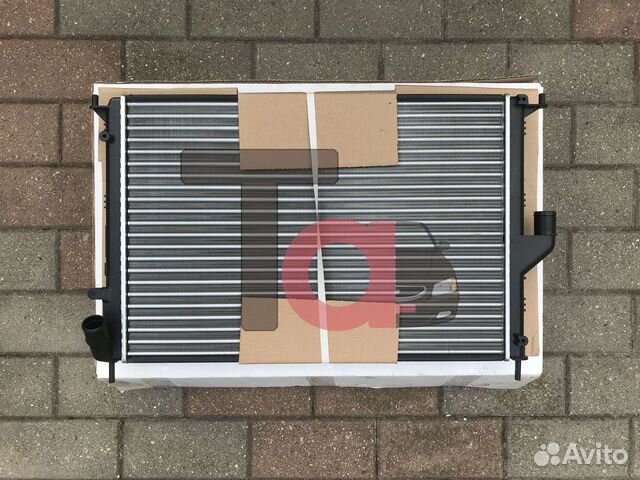 Радиатор Ларгус, Логан (08-11) с кондиционером