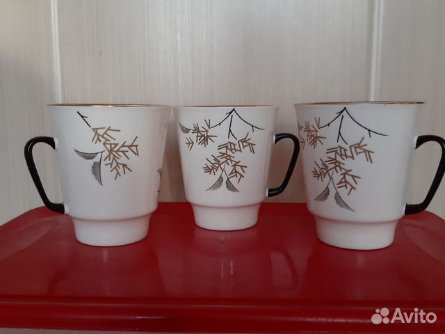 Фарфоровые кофейные чашки
