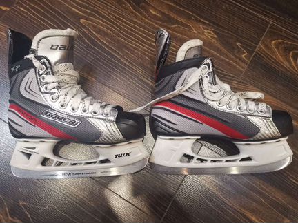 Коньки хоккейные детские бауэр (bauer )
