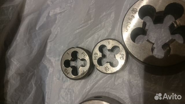 Плашка, лерка редкий размер М4 LH, М7х0,75, М9х1