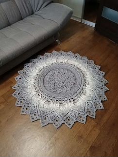 Вязаный ажурный ковёр, ковер 120 см ручной работы