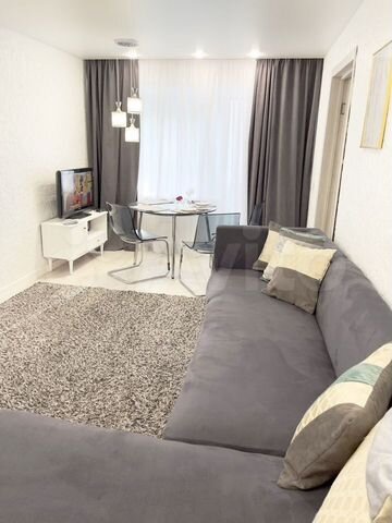 2-к. квартира, 45 м², 3/5 эт.