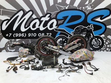 На разборе Yamaha FZ 400 N 1986г