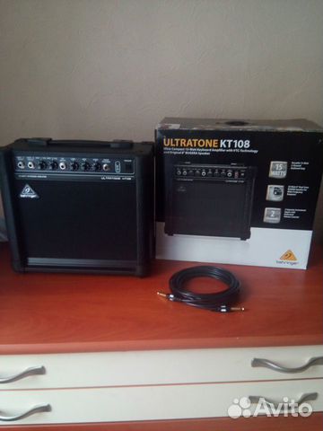 Комбоусилитель Behringer для клавишных